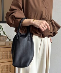 Thevon（ゼボン）の「シンセティックレザーミニバッグ（トートバッグ）」