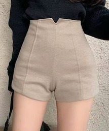 【Mellfy】ウエストデザイン センタータック ハイウエスト ショート パンツ