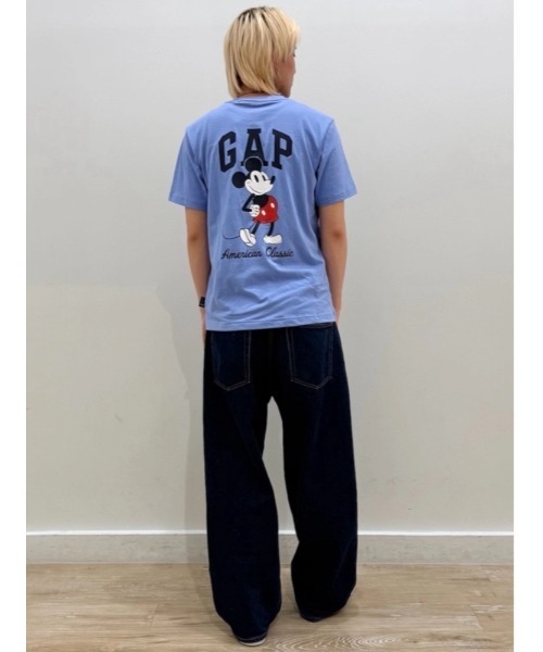 GAP(ギャップ)の「Gap × ディズニー エブリディ ソフト リラックスフィット GAPロゴTシャツ(Tシャツ/カットソー・メンズ・ベージュ/ブラック/ライトブルー・XS/S/M/L/XL)」の17枚目の写真
