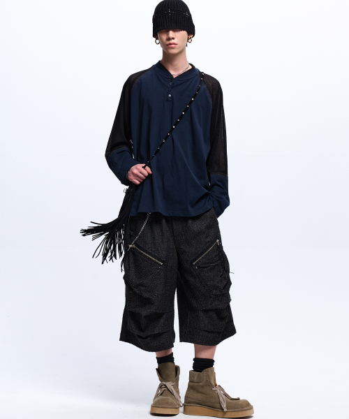 RSSC(アールエスエスシー)の「DOUBLE KNEE CARGO BERMUDA PANTS - BLACK(その他パンツ・レディース・その他・1/2)」の7枚目の写真
