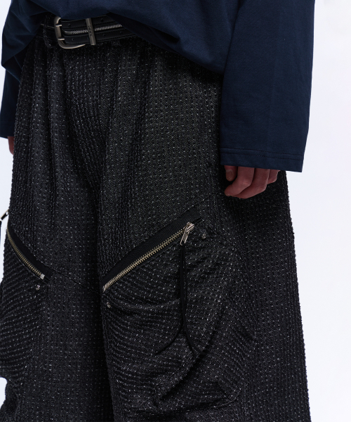 RSSC(アールエスエスシー)の「DOUBLE KNEE CARGO BERMUDA PANTS - BLACK(その他パンツ・レディース・その他・1/2)」の9枚目の写真