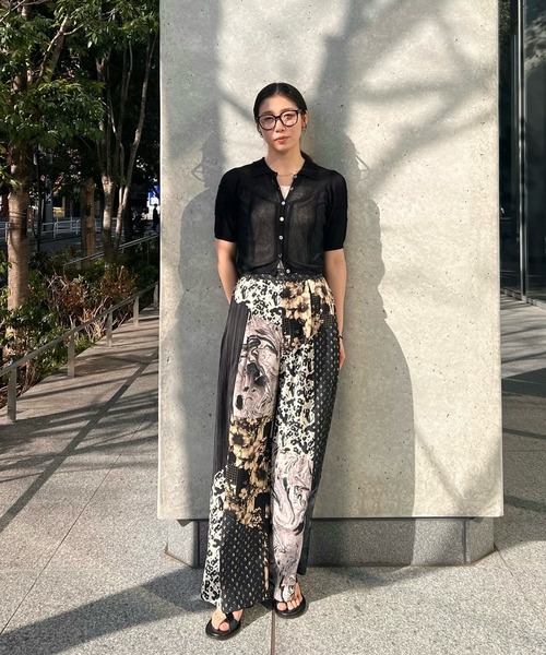 Ameri（アメリ）の「MEDI VARIOUS PATTERN TUCK PANTS（その他パンツ・レディース・アイボリー/ブラック・SMALL/MEDIUM）」の14枚目の写真