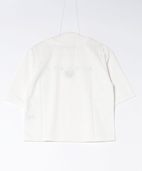 SpRay(スプレイ)の「着回し力抜群の定番カジュアルT/USA刺繍ロゴTシャツ(Tシャツ/カットソー・レディース・スミクロ/オフホワイト/ネイビー・FREE)」の15枚目の写真