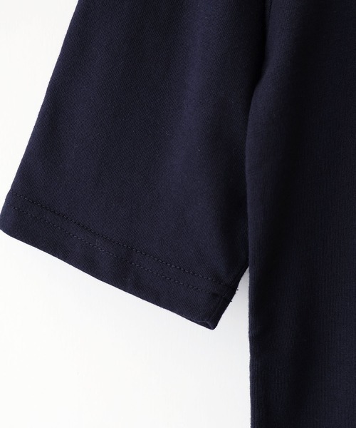 SpRay(スプレイ)の「着回し力抜群の定番カジュアルT/USA刺繍ロゴTシャツ(Tシャツ/カットソー・レディース・スミクロ/オフホワイト/ネイビー・FREE)」の6枚目の写真