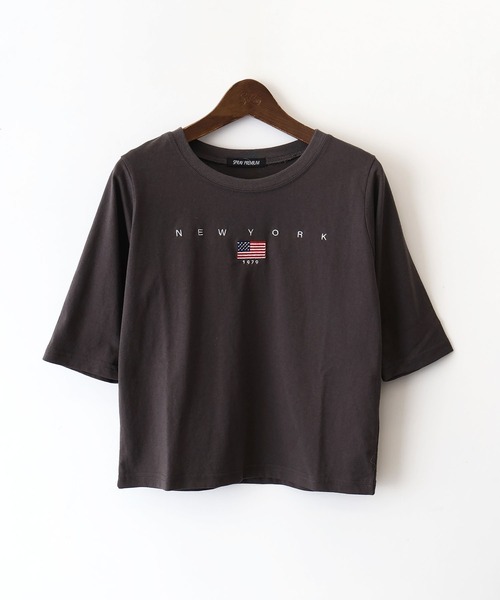 SpRay(スプレイ)の「着回し力抜群の定番カジュアルT/USA刺繍ロゴTシャツ(Tシャツ/カットソー・レディース・スミクロ/オフホワイト/ネイビー・FREE)」の16枚目の写真