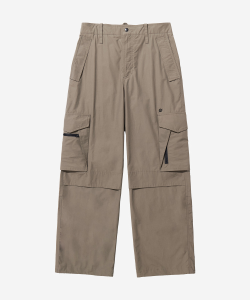 KALAPATTHAR(カラパタール)の「Nylon RIB Ventilation Cargo Pants - BEIGE(その他パンツ・メンズ・その他・MEDIUM/LARGE/X-LARGE)」の4枚目の写真