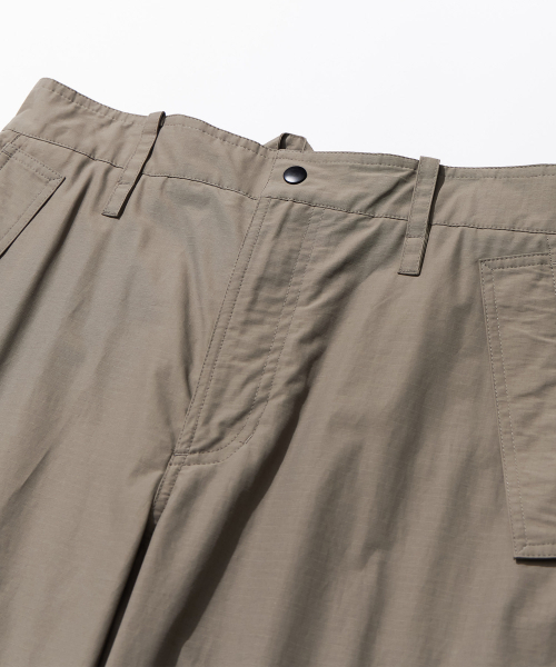 KALAPATTHAR(カラパタール)の「Nylon RIB Ventilation Cargo Pants - BEIGE(その他パンツ・メンズ・その他・MEDIUM/LARGE/X-LARGE)」の6枚目の写真