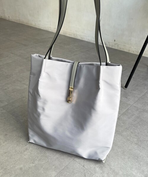 un dix cors（アンディコール）の「ナイロントート（トートバッグ・レディース・ブラック/グレー/ブラウン・FREE）」の6枚目の写真