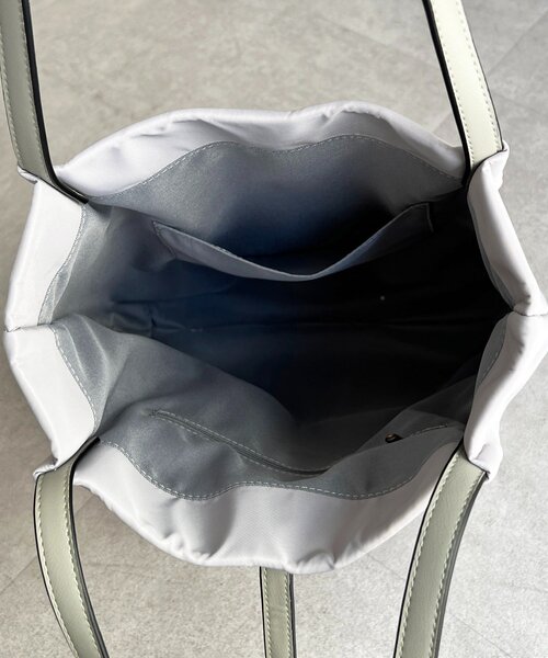 un dix cors（アンディコール）の「ナイロントート（トートバッグ・レディース・ブラック/グレー/ブラウン・FREE）」の9枚目の写真