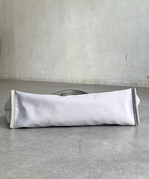 un dix cors（アンディコール）の「ナイロントート（トートバッグ・レディース・ブラック/グレー/ブラウン・FREE）」の11枚目の写真