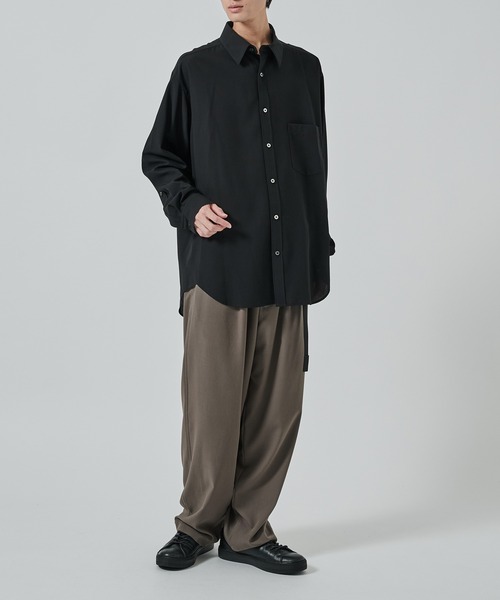 UJOH（ウジョー）の「【UJOH HOMME】別注 Full Open Shirt（シャツ/ブラウス・メンズ・グレー/ブラック・4/5）」の11枚目の写真