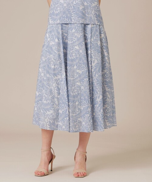 MACKINTOSH LONDON(マッキントッシュ ロンドン)の「リーフプリントタックギャザースカート(スカート・レディース・ベージュ/ブルー・38/36)」の1枚目の写真