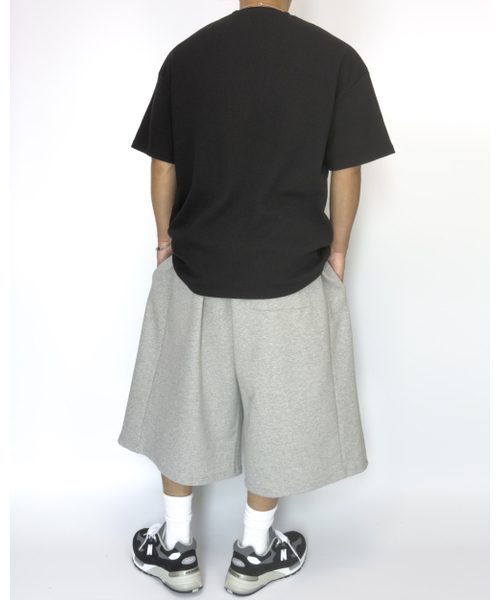 PACIENCIA(パシエンシア)の「オーバーサイズワッフルヘンリーネック半袖BLACK(Tシャツ/カットソー・メンズ・その他・XX-LARGE/X-LARGE/LARGE)」の4枚目の写真