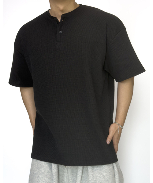 PACIENCIA(パシエンシア)の「オーバーサイズワッフルヘンリーネック半袖BLACK(Tシャツ/カットソー・メンズ・その他・XX-LARGE/X-LARGE/LARGE)」の5枚目の写真