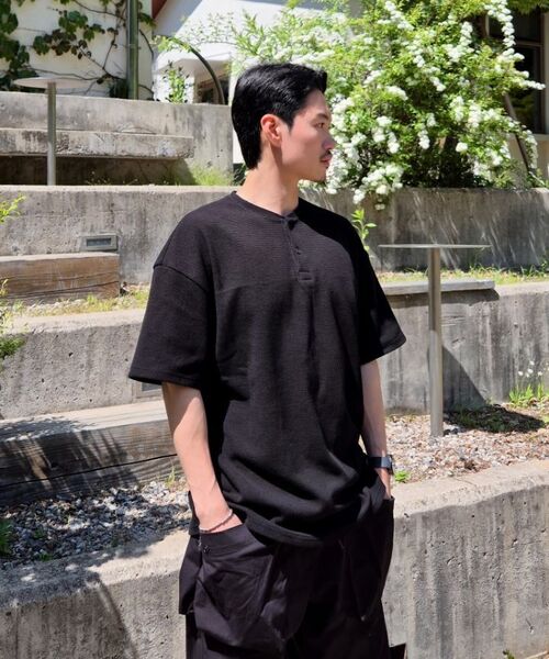 PACIENCIA(パシエンシア)の「オーバーサイズワッフルヘンリーネック半袖BLACK(Tシャツ/カットソー・メンズ・その他・XX-LARGE/X-LARGE/LARGE)」の8枚目の写真