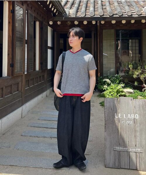DNSR(ディーエヌエスアール)の「レイヤードVネックハーフTシャツグレー/レッド(Tシャツ/カットソー・メンズ・その他・MEDIUM/LARGE/X-LARGE/XX-LARGE)」の11枚目の写真