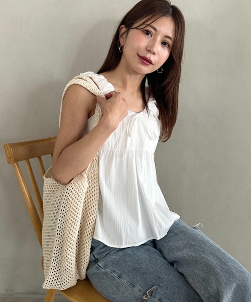 MYMOOD.(マイムード)の「ショルダーギャザーデザイン胸切替リボンブラウス(シャツ/ブラウス・レディース・ホワイト/ブラック/ブルー/アイボリー・FREE)」の11枚目の写真