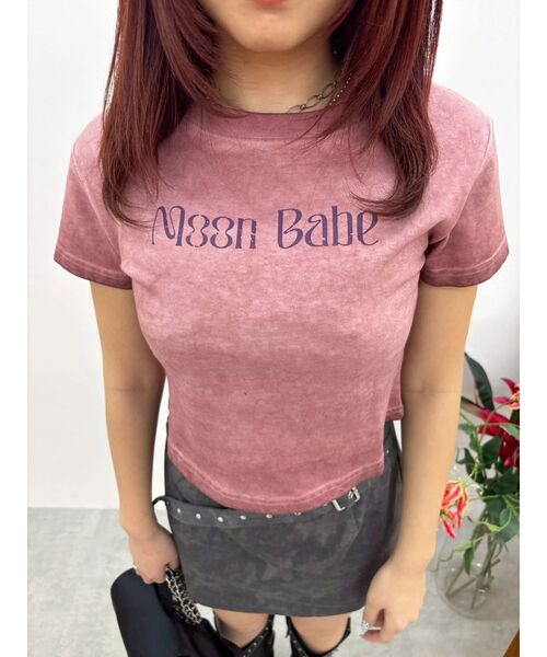 EVRIS(エヴリス)の「MOON BABE ロゴクロップドTシャツ(Tシャツ/カットソー・レディース・ピンク/ブラック/ホワイト・FREE)」の16枚目の写真