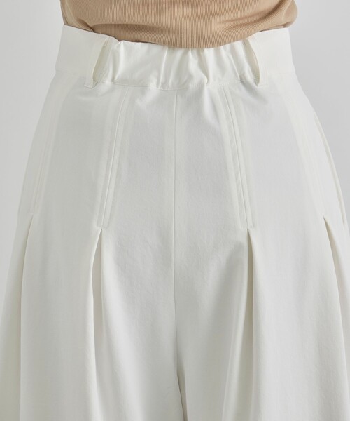 CITY TOKYO(シティトウキョウ)の「【CITY TOKYO/シティートウキョウ】Box Pleat Wide Pants/ボックスプリーツワイドパンツ(その他パンツ・レディース・ホワイト/ライトグリーン/ブラック・1/2)」の11枚目の写真