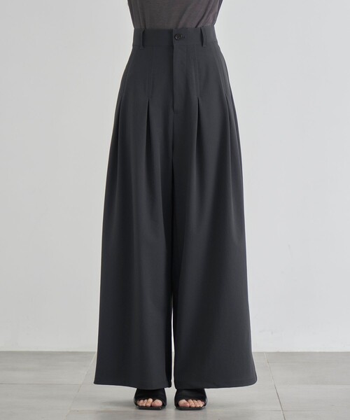 CITY TOKYO(シティトウキョウ)の「【CITY TOKYO/シティートウキョウ】Box Pleat Wide Pants/ボックスプリーツワイドパンツ(その他パンツ・レディース・ホワイト/ライトグリーン/ブラック・1/2)」の13枚目の写真