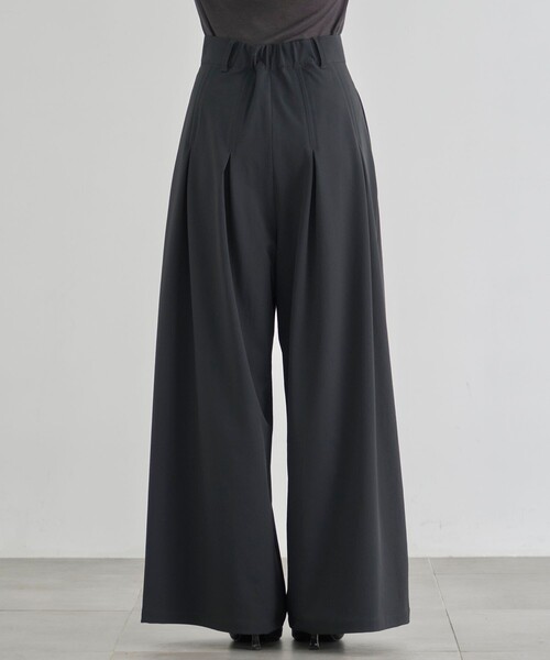 CITY TOKYO(シティトウキョウ)の「【CITY TOKYO/シティートウキョウ】Box Pleat Wide Pants/ボックスプリーツワイドパンツ(その他パンツ・レディース・ホワイト/ライトグリーン/ブラック・1/2)」の15枚目の写真