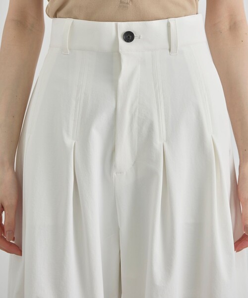 CITY TOKYO(シティトウキョウ)の「【CITY TOKYO/シティートウキョウ】Box Pleat Wide Pants/ボックスプリーツワイドパンツ(その他パンツ・レディース・ホワイト/ライトグリーン/ブラック・1/2)」の16枚目の写真