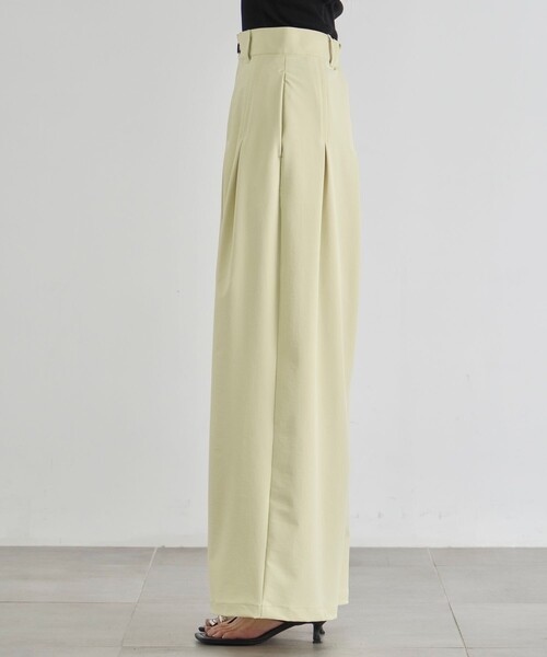 CITY TOKYO(シティトウキョウ)の「【CITY TOKYO/シティートウキョウ】Box Pleat Wide Pants/ボックスプリーツワイドパンツ(その他パンツ・レディース・ホワイト/ライトグリーン/ブラック・1/2)」の22枚目の写真