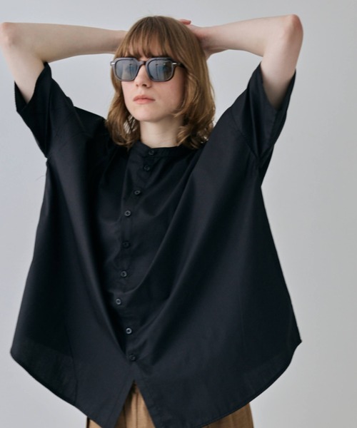 flaeu（フラユ）の「Stand Collar Curved Hem Shirt（シャツ/ブラウス・レディース・ホワイト/ブラック・FREE）」の8枚目の写真