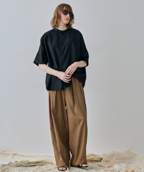 flaeu（フラユ）の「Stand Collar Curved Hem Shirt（シャツ/ブラウス・レディース・ホワイト/ブラック・FREE）」の11枚目の写真
