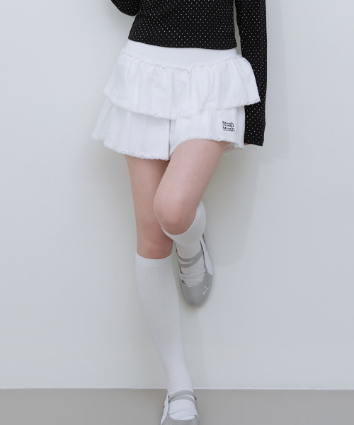 muahmuah（ムーアムーア）の「ラウンドドットヘンリーネッククロップ長袖Tシャツ[2色]（Tシャツ/カットソー・レディース・ブラック/ホワイト・FREE）」の12枚目の写真