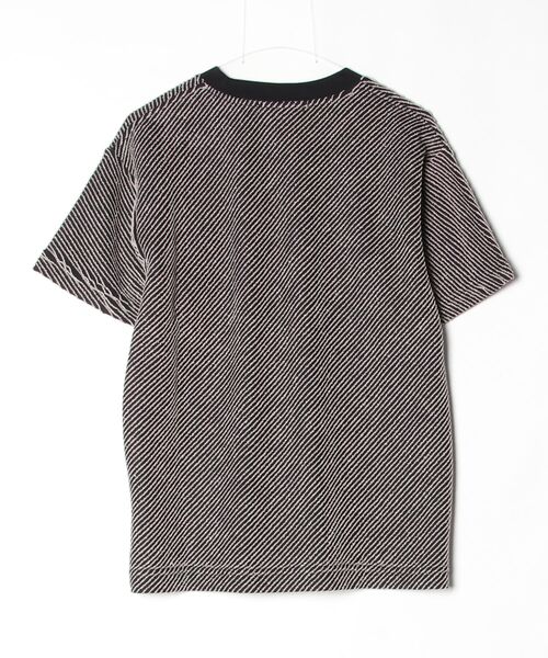 BENUSTA（ベヌスタ）の「A'GEM/9 × .kom 『BENUSTA /ベヌスタ』バイアスジャガード サマーニットTシャツ（Tシャツ/カットソー・メンズ・ブラック/ホワイト・M）」の7枚目の写真