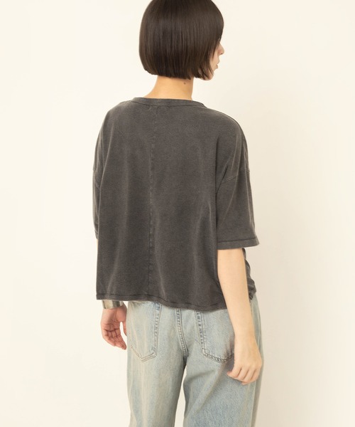 RNA-N（アールエヌエーエヌ）の「M2694 パウダーケミカルワイドデザインT（Tシャツ/カットソー・レディース・ブラック/グレー/レッド・FREE）」の6枚目の写真