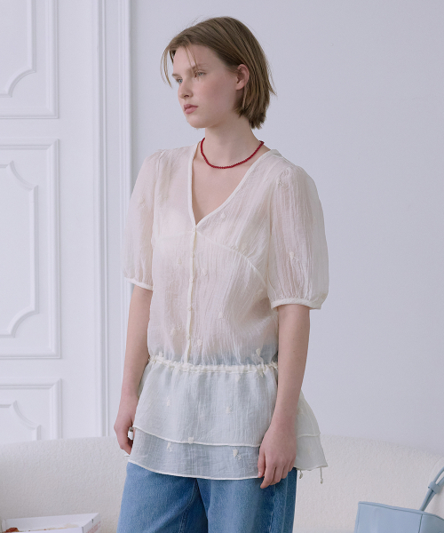 AFTERHOURS(アフターアワーズ)の「FLORAL SHEER LAYERED DRESS (IVORY)(シャツ/ブラウス・レディース・アイボリー・FREE)」の3枚目の写真