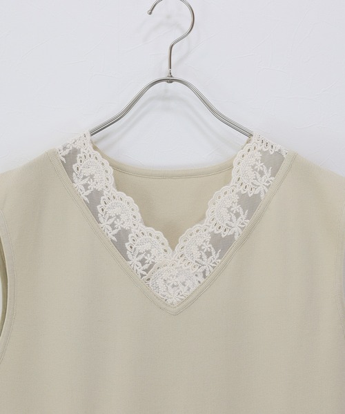 J by blue(ジェイバイブルー)の「《2サイズ展開》レースカラーVネック ワンピース(ワンピース・レディース・ベージュ/ネイビー・LARGE/MEDIUM)」の22枚目の写真