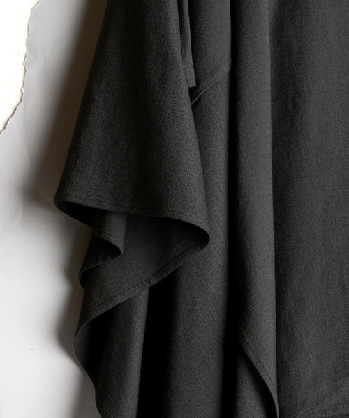 NO ID.(ノーアイディ)の「【NO ID.】Back Drape Shirt / バック ドレープ シャツ(シャツ/ブラウス・メンズ・ホワイト/グレー/ブラック・ONE SIZE)」の4枚目の写真