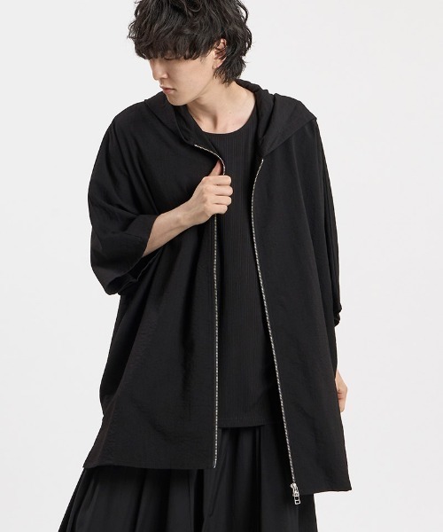 NO ID.（ノーアイディ）の「mhs2664-ﾘﾈﾝﾀｯﾁﾌｰﾄﾞﾄﾞﾙﾏﾝBIG-ZIP SH シャツ(458006-088S)（シャツ/ブラウス・メンズ・ホワイト/ブラック/グレー・ONE SIZE）」の4枚目の写真