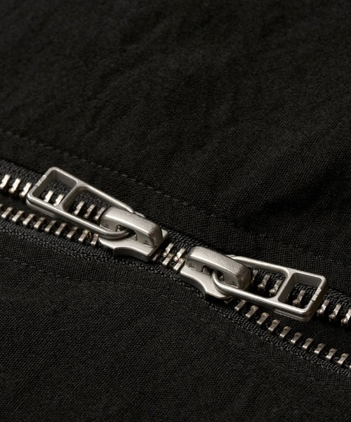 NO ID.（ノーアイディ）の「mhs2664-ﾘﾈﾝﾀｯﾁﾌｰﾄﾞﾄﾞﾙﾏﾝBIG-ZIP SH シャツ(458006-088S)（シャツ/ブラウス・メンズ・ホワイト/ブラック/グレー・ONE SIZE）」の22枚目の写真