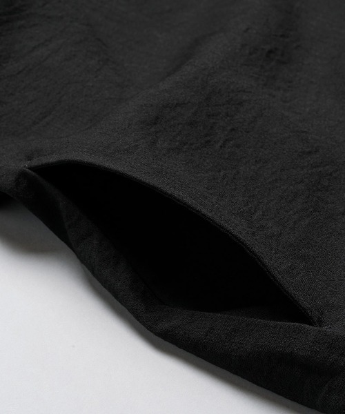 NO ID.（ノーアイディ）の「mhs2664-ﾘﾈﾝﾀｯﾁﾌｰﾄﾞﾄﾞﾙﾏﾝBIG-ZIP SH シャツ(458006-088S)（シャツ/ブラウス・メンズ・ホワイト/ブラック/グレー・ONE SIZE）」の21枚目の写真