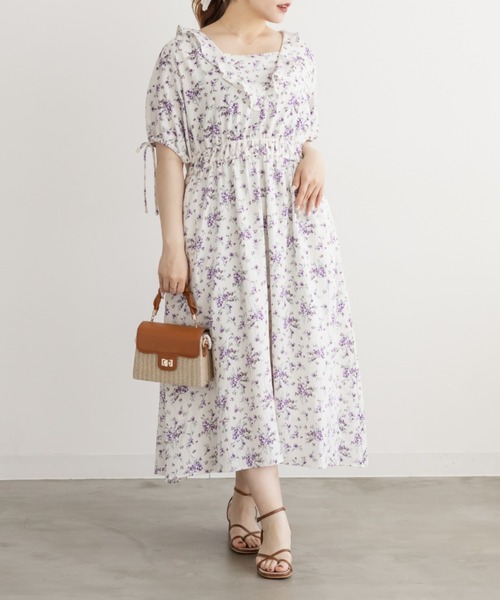CLETTE(クレット)の「CLETTEオリジナルウエストシャーリング花柄ワンピース(ワンピース・レディース・ブルー/パープル/ラベンダー・3L/4L/LL)」の1枚目の写真