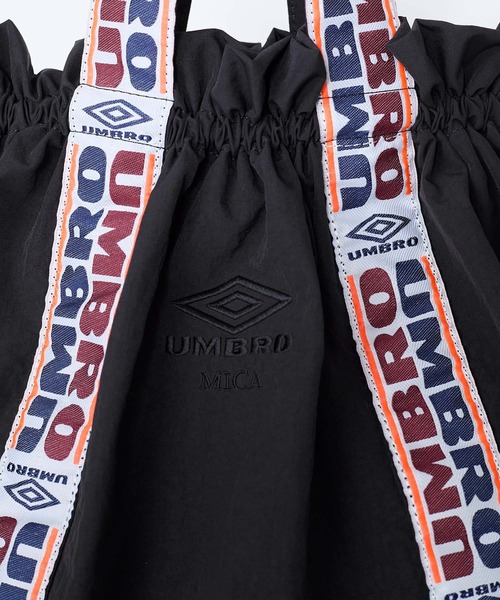 UMBRO(アンブロ)の「【UMBRO×MICA&DEAL】ナイロン巾着バッグ(ショルダーバッグ・レディース・グリーン/ベージュ/ブラック・FREE)」の17枚目の写真