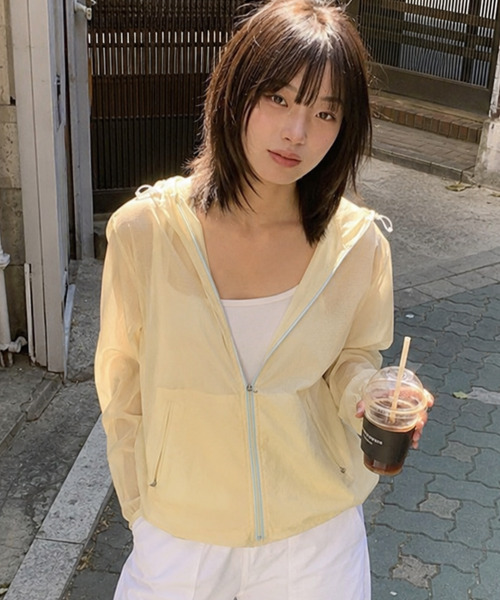 KRUXH(クルクス)の「ナイロン クロップ フードジャケット バターイエロー(ナイロンジャケット・レディース・その他・1/2/3)」の1枚目の写真