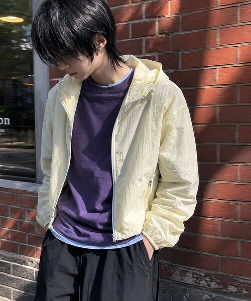 KRUXH(クルクス)の「ナイロン クロップ フードジャケット バターイエロー(ナイロンジャケット・レディース・その他・1/2/3)」の12枚目の写真