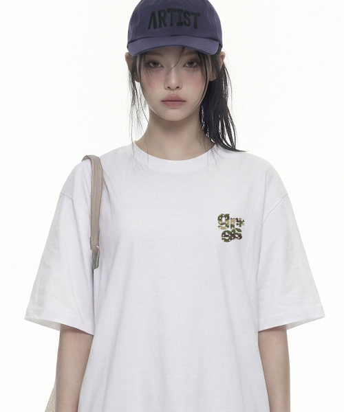 GRAVER（グレーバー）の「[ユニセックス]スモール GRAE-S CAMO 半袖Tシャツ_3カラー（Tシャツ/カットソー・レディース・ホワイト/ブラック/ネイビー・SMALL/MEDIUM/LARGE/X-SMALL）」の4枚目の写真