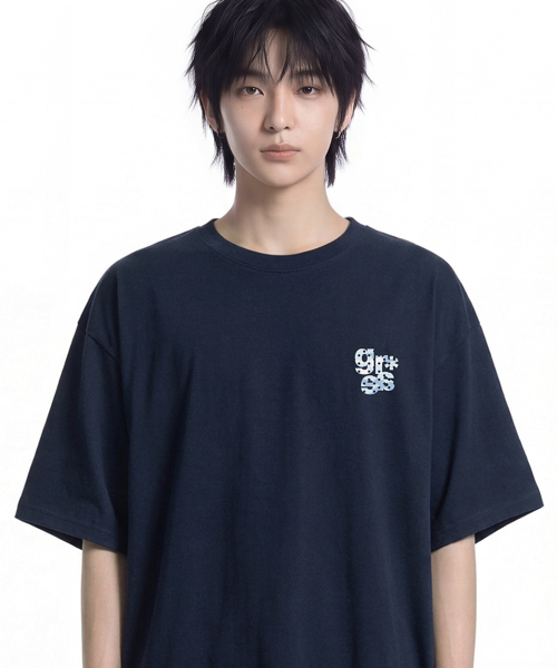 GRAVER（グレーバー）の「[ユニセックス]スモール GRAE-S CAMO 半袖Tシャツ_3カラー（Tシャツ/カットソー・レディース・ホワイト/ブラック/ネイビー・SMALL/MEDIUM/LARGE/X-SMALL）」の5枚目の写真