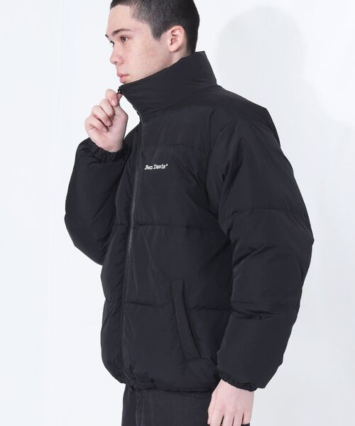 BEN DAVIS(ベンデイビス)の「【BEN DAVIS(ベンデイビス)】BD PUFFER JACKET / ダウンジャケット パッファー シンプルロゴ ユニセックス(ダウンジャケット/コート・メンズ・ブラック/オレンジ系その他3/アイボリー/その他1・X-LARGE/LARGE/MEDIUM)」の1枚目の写真