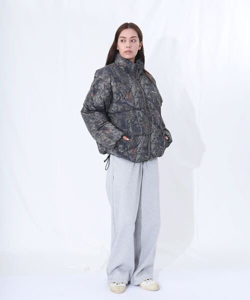 BEN DAVIS(ベンデイビス)の「【BEN DAVIS(ベンデイビス)】BD PUFFER JACKET / ダウンジャケット パッファー シンプルロゴ ユニセックス(ダウンジャケット/コート・メンズ・ブラック/オレンジ系その他3/アイボリー/その他1・X-LARGE/LARGE/MEDIUM)」の22枚目の写真