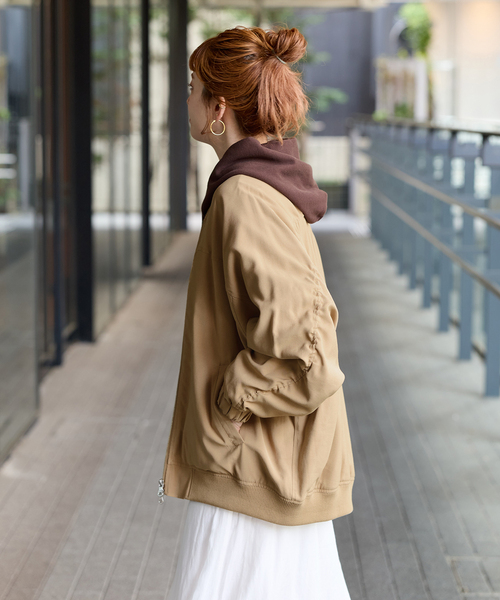 B.C STOCK(ベーセーストック)の「《追加》レーヨンツイルブルゾン(その他アウター・レディース・ベージュ/ブラック・FREE)」の16枚目の写真