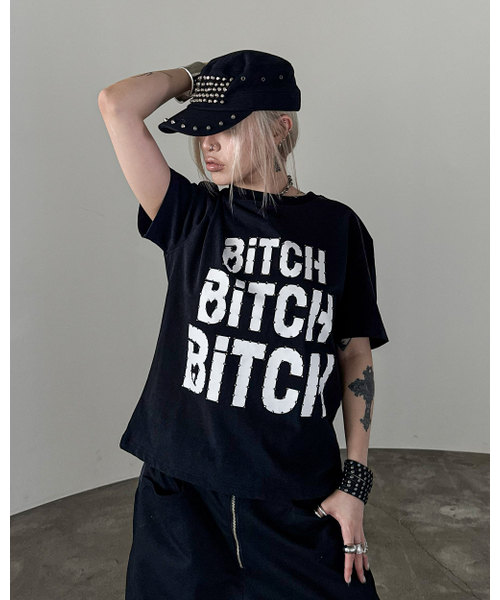 ROARINGRAD(ロアリングラド)の「W.クリスタルスタッズTシャツ ブラック(Tシャツ/カットソー・レディース・その他・MEDIUM/LARGE)」の1枚目の写真