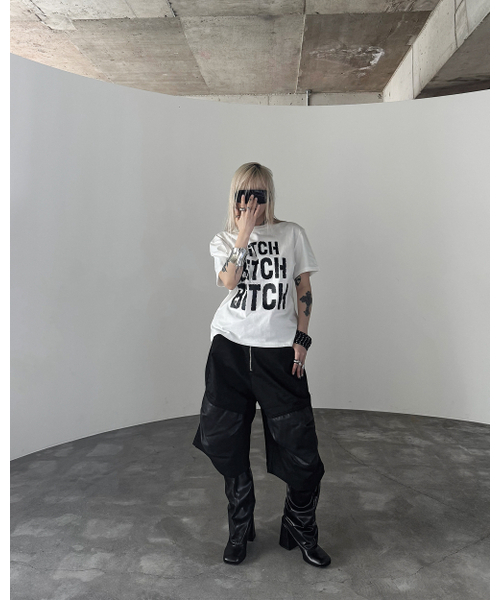 ROARINGRAD(ロアリングラド)の「W.クリスタルスタッズTシャツ ブラック(Tシャツ/カットソー・レディース・その他・MEDIUM/LARGE)」の6枚目の写真