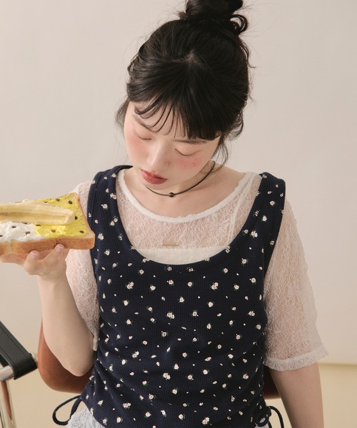 loin nuit(ロワンニュイ)の「lace and shirring tank / レースアンドシャーリングタンク(Tシャツ/カットソー・レディース・グレー/ネイビー/ブラウン・FREE)」の20枚目の写真